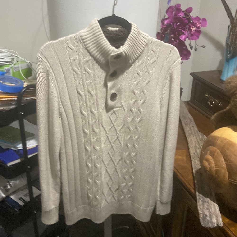 Pull over sweater by TricottsofRaphael